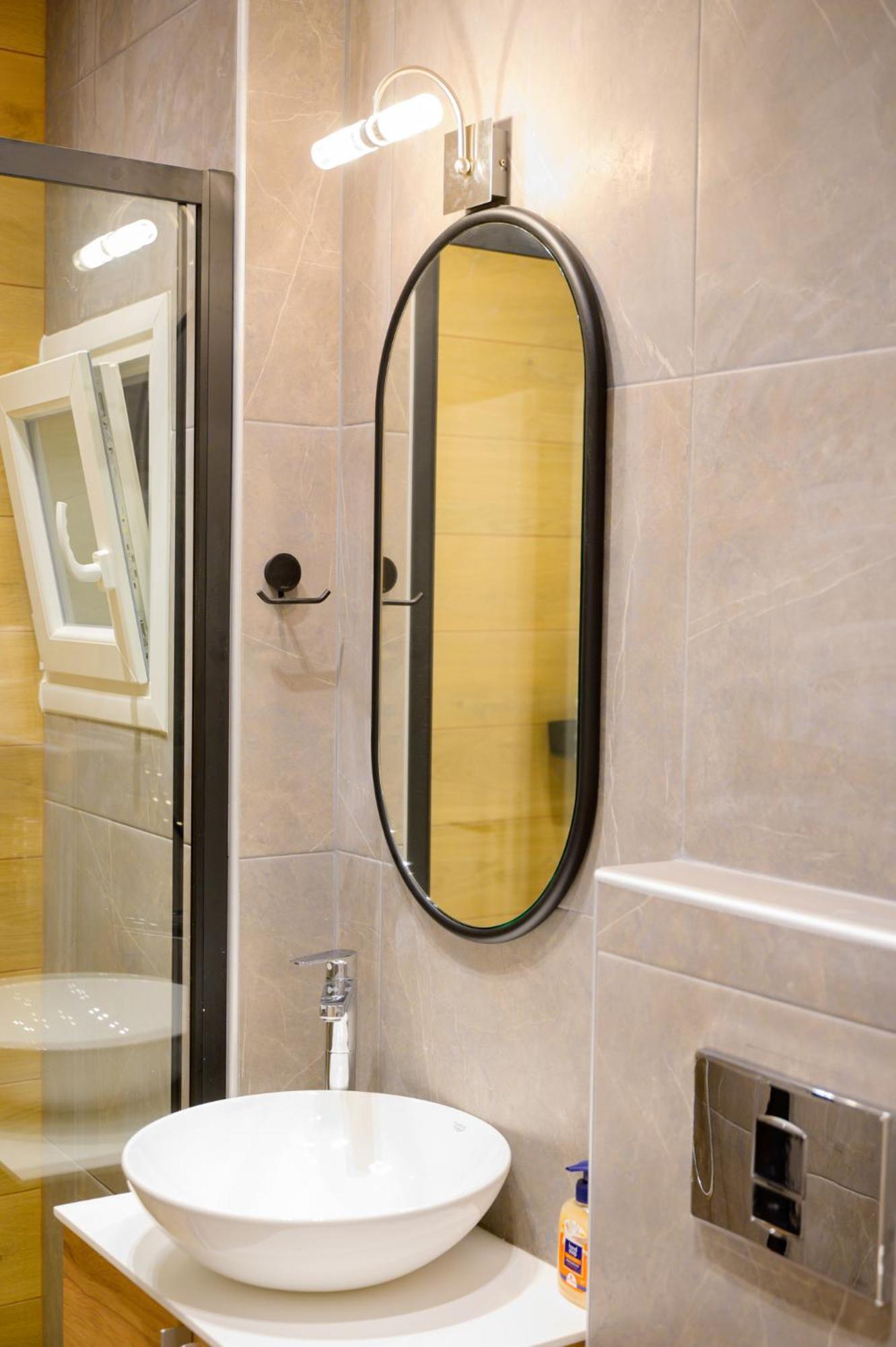 New Modern 2Nd Floor Apartment Thessaloniki Exterior foto